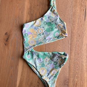 Skatie Amber Filerup One Piece